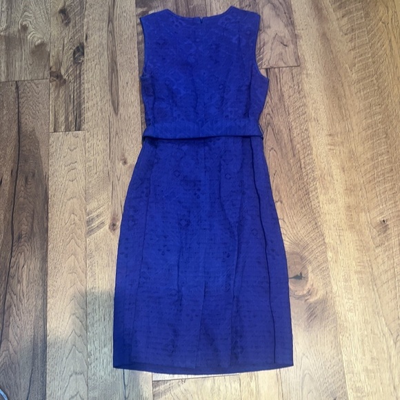 Trina Turk Woman’s Purple Dress Size 2 - Picture 5 of 6